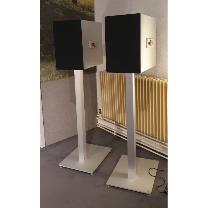 Epilogue 1 - enceinte Active (Paire)