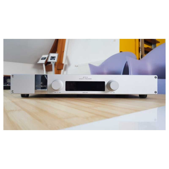 Metis 10 - préamplificateur multicanal
